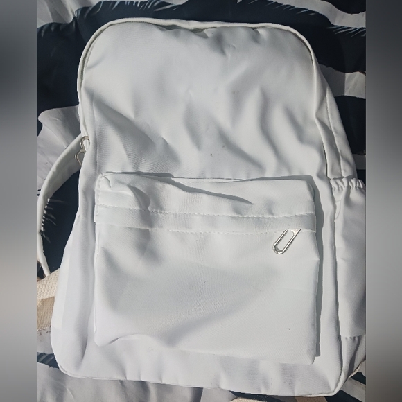 Men White Cloth Bagpack - Picture 8 of 15